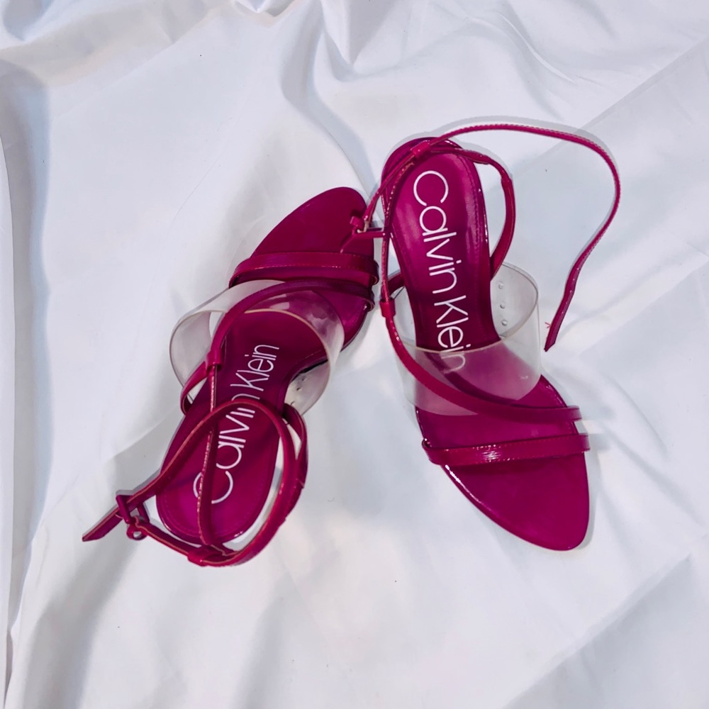 Cute women purple/pink heels